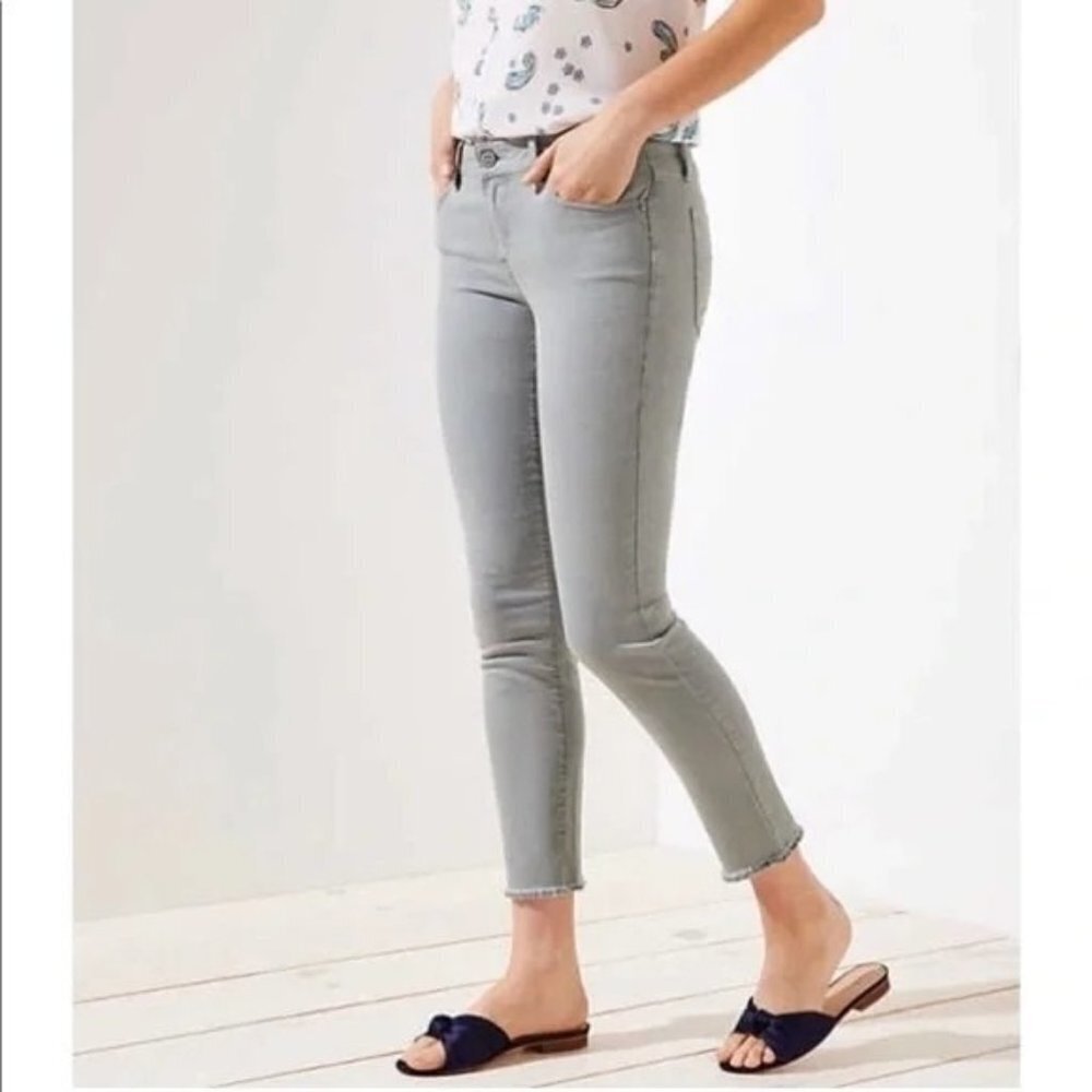 LOFT Modern Jeans Light Grey Denim Raw Hem Ankle 8